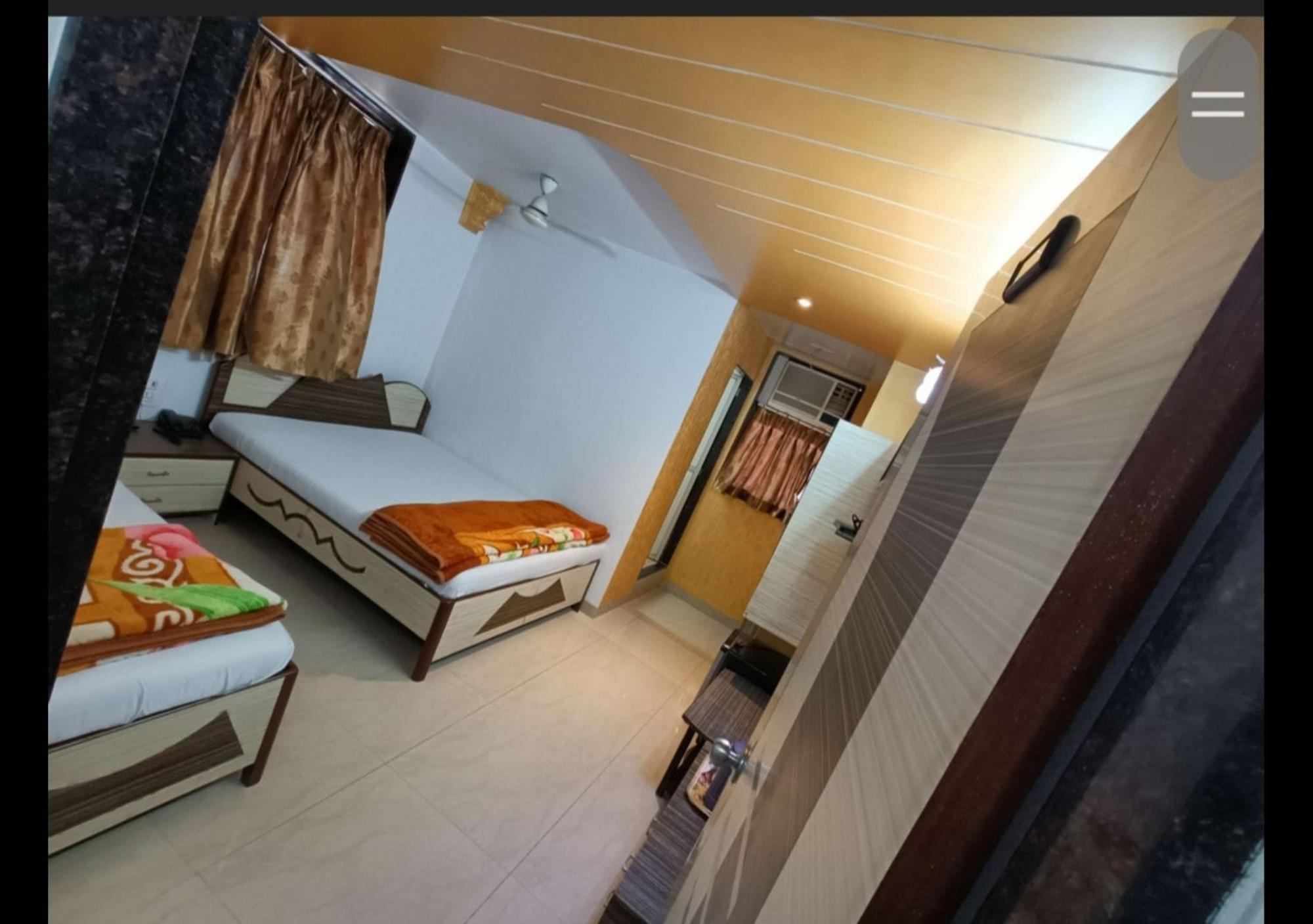 Hotel Broadway Colaba Mumbai Exterior foto