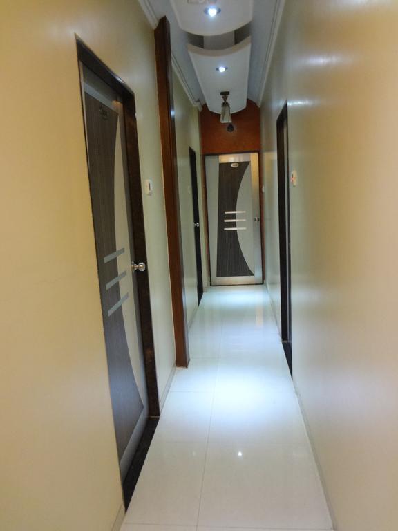 Hotel Broadway Colaba Mumbai Exterior foto